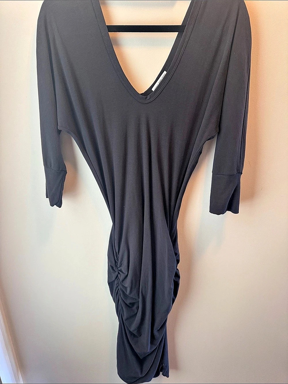 Standard James Perse Ruched V-Neck Midi Dress Black Size 1
